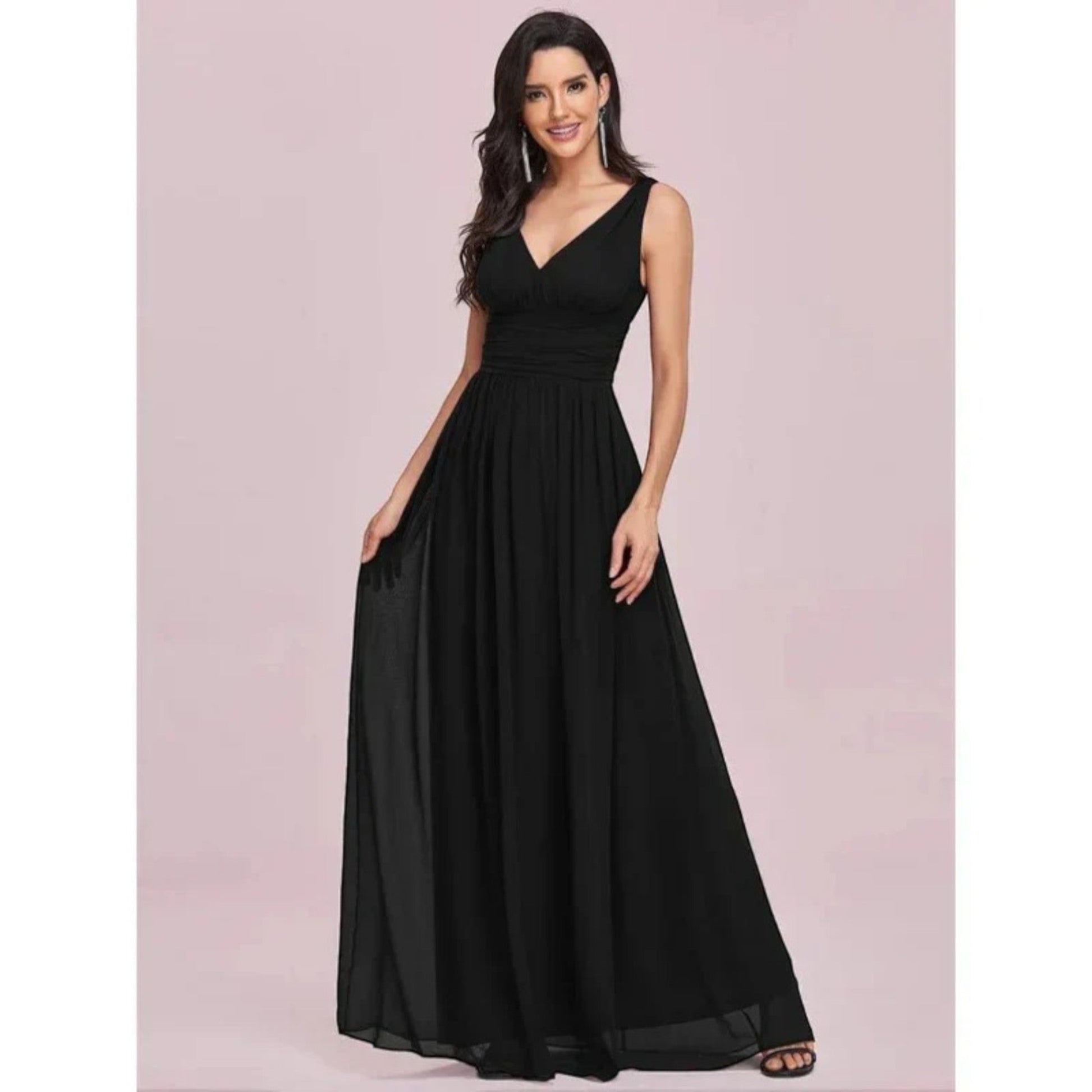 Abito Maxi Elegante con Scollo a V – Stile Femminile Senza Tempo