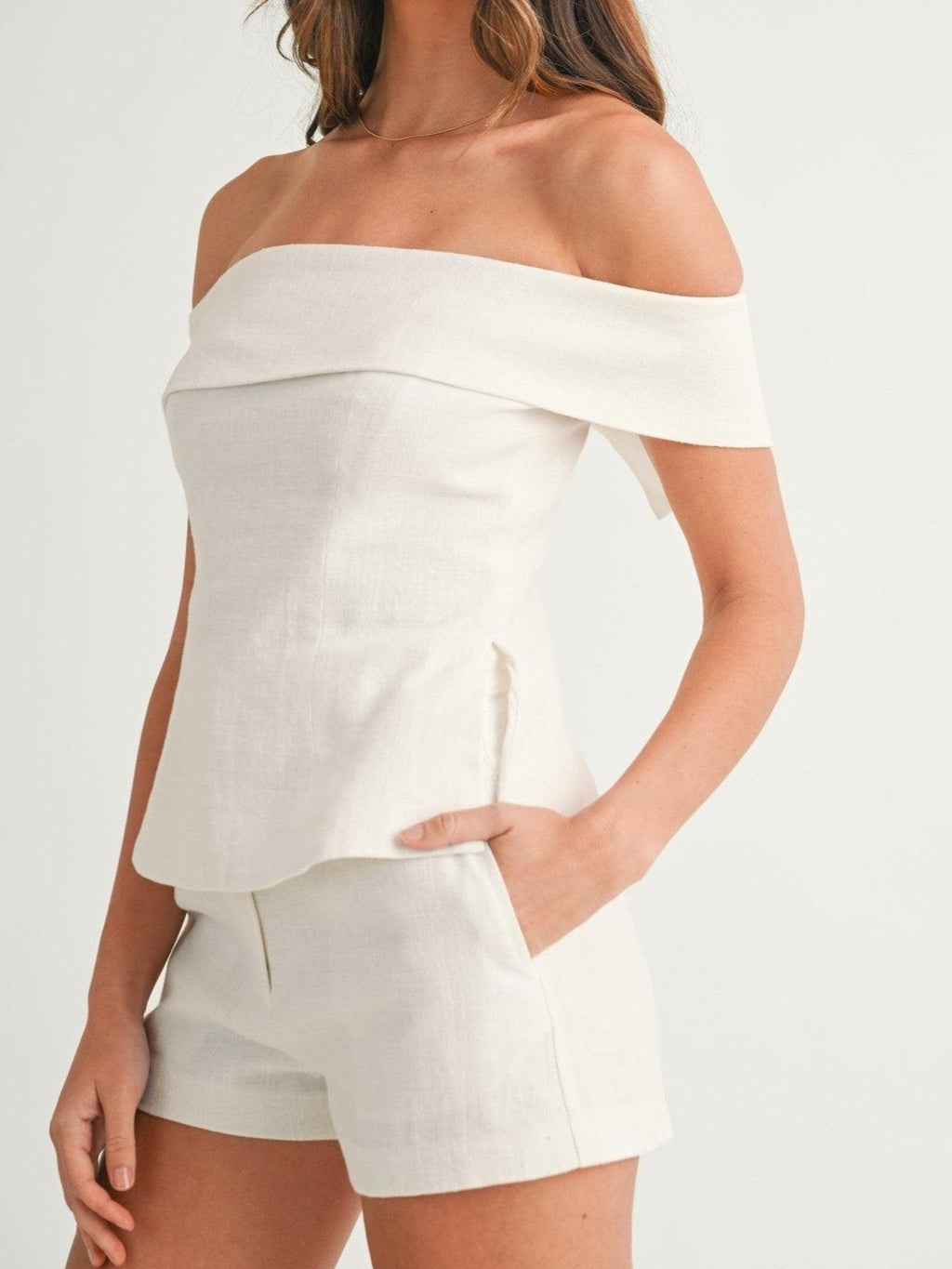 Completo due pezzi da donna in cotone e lino bianco – Abito elegante e leggero