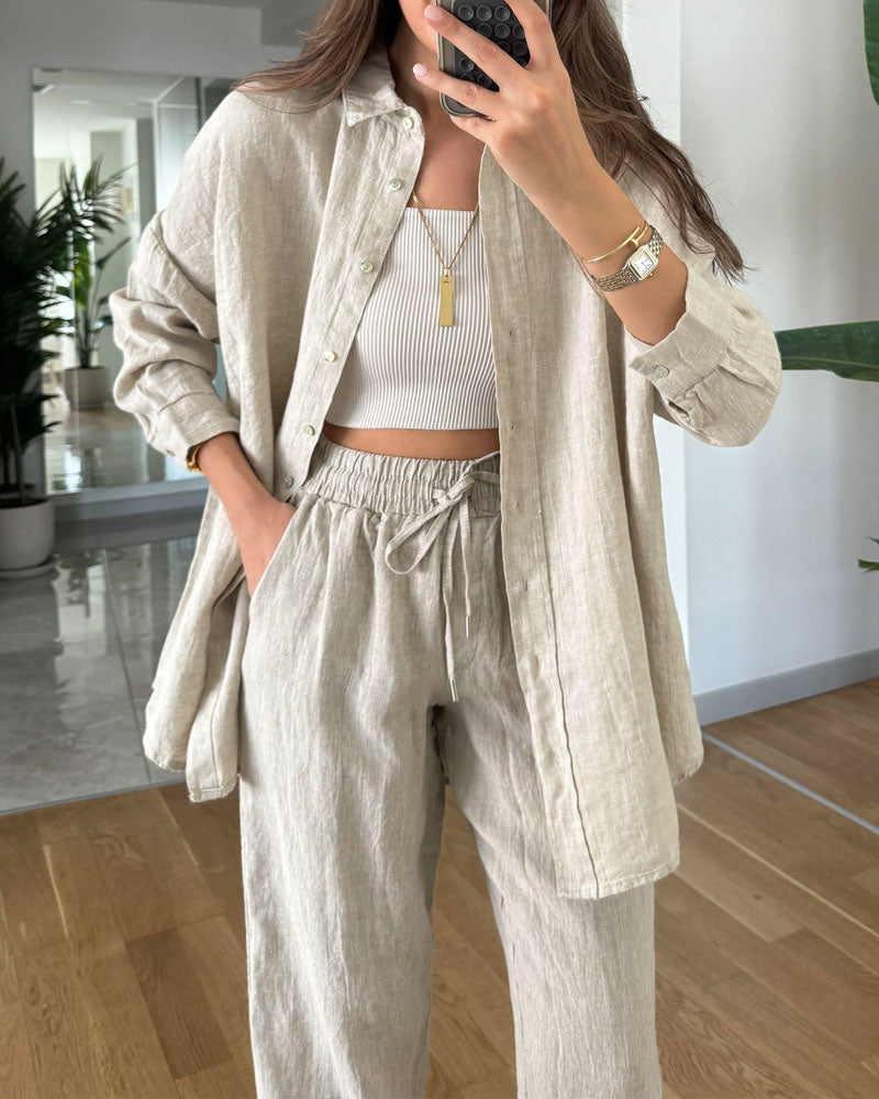 Completo da donna composto da camicetta e pantaloni – Vestibilità comoda e rilassata, stile casual