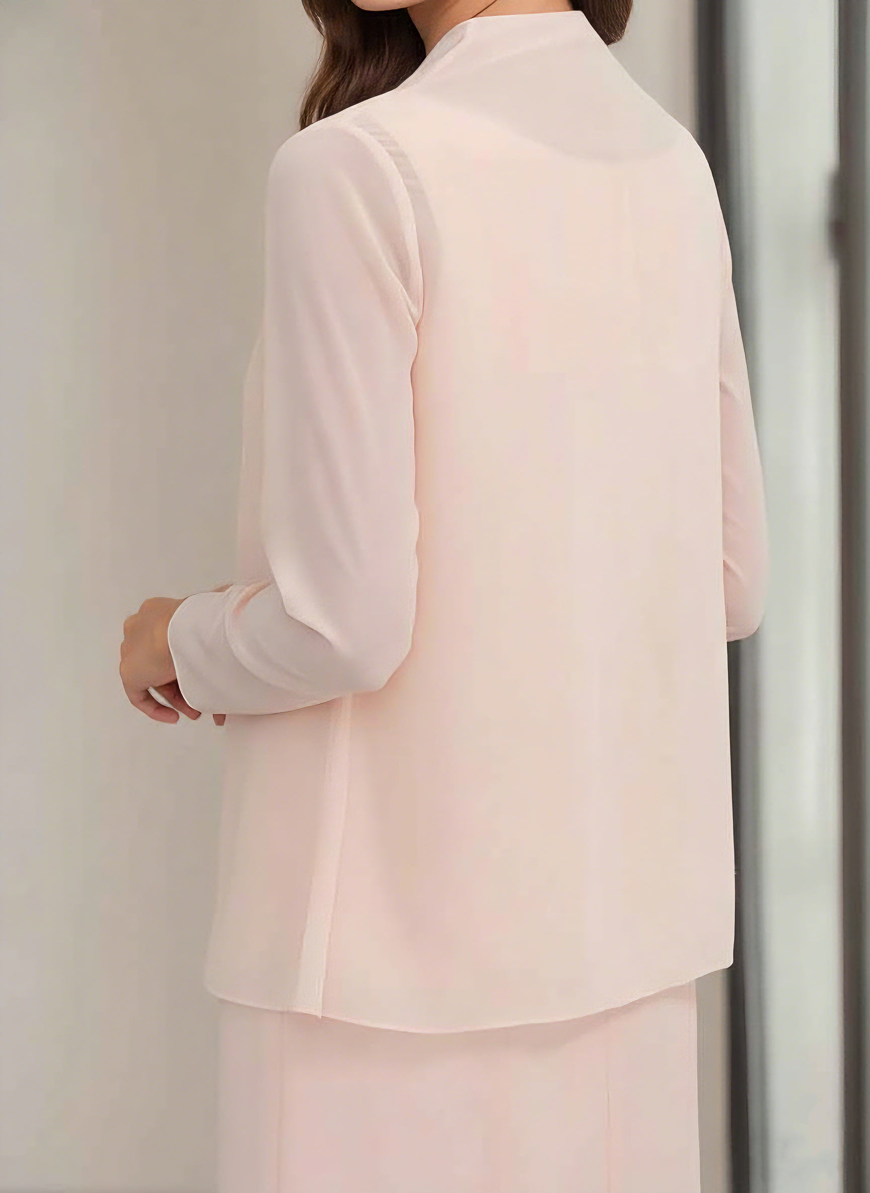 Abito formale da donna per invitata a un matrimonio: stile elegante e sofisticato per ogni occasione