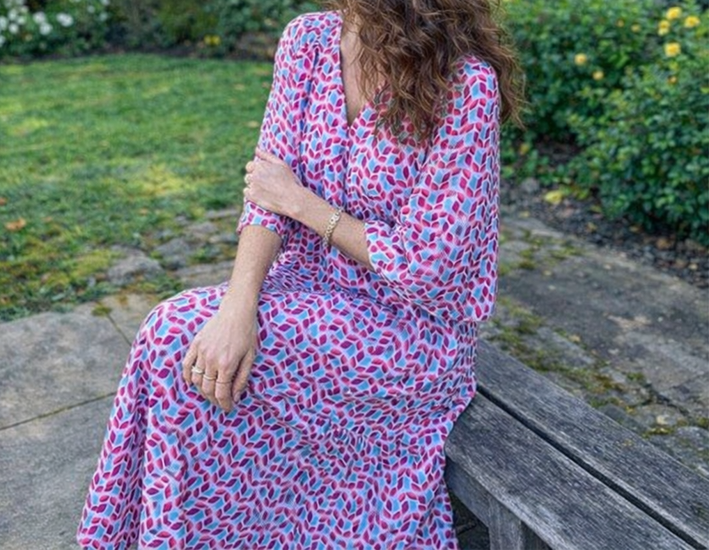 Abito lungo da donna con scollo a V – Fluido, elegante, casual, perfetto per feste