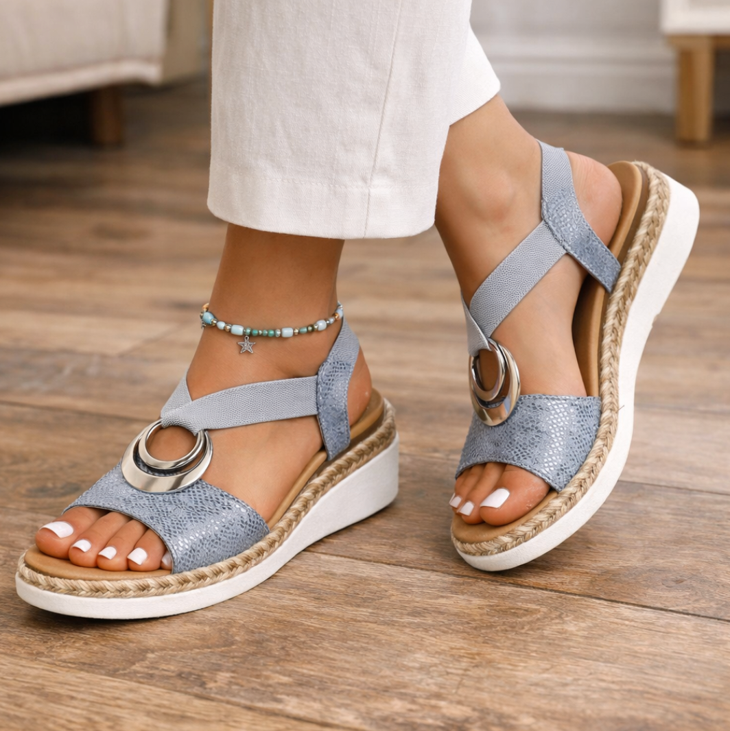 Sandali ortopedici da donna con cinturino incrociato: comodi e di supporto, perfetti per camminare in modo casual