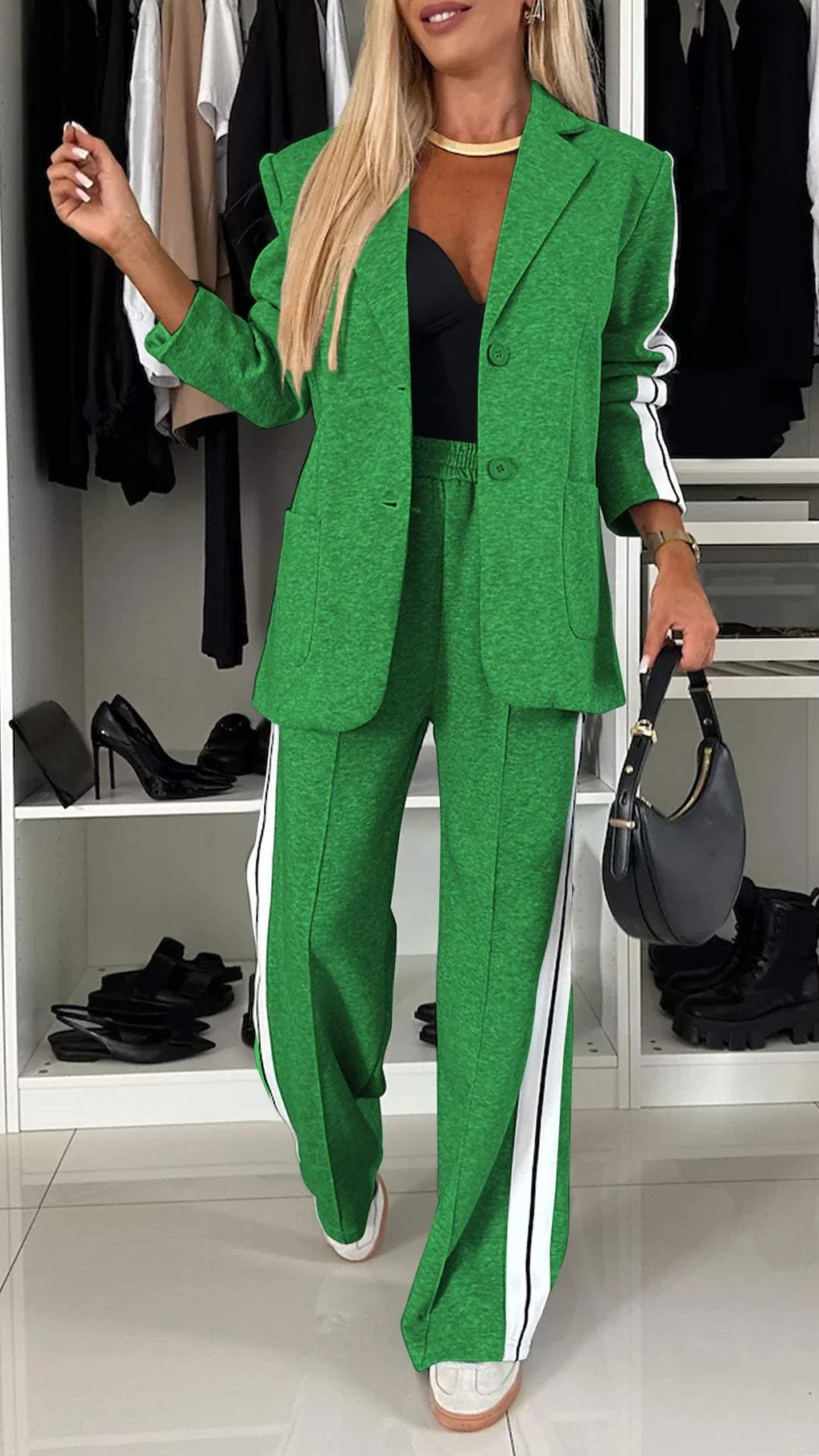 Completo casual monopetto da donna – Giacca a righe larghe e pantaloni a gamba larga