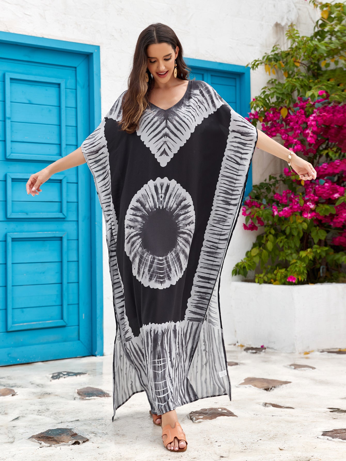 Abito lungo stampato donna con scollo a V - Leggero ed estivo