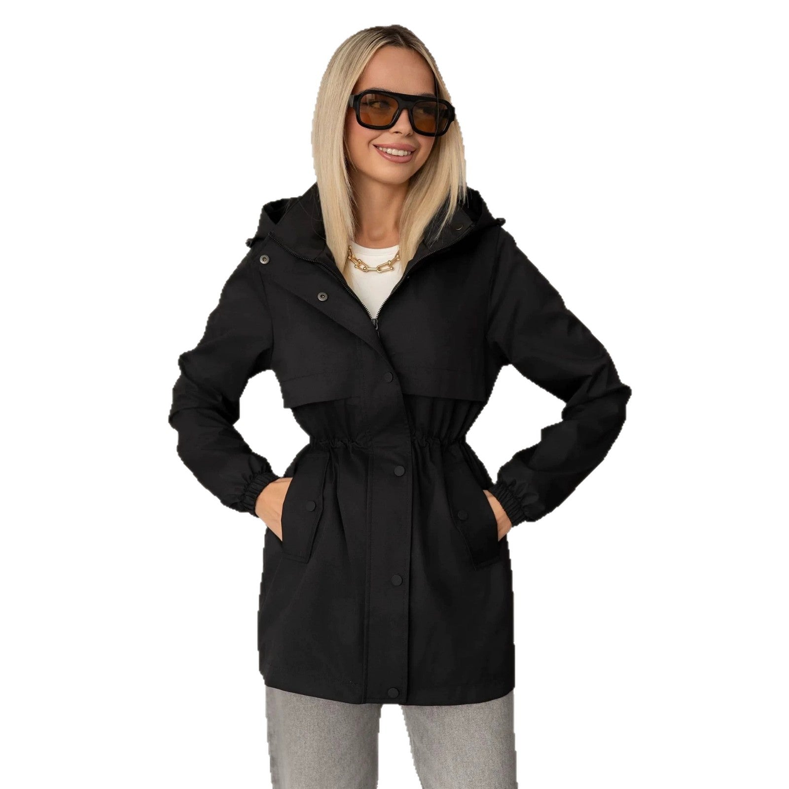 Chaqueta deportiva de mujer con capucha: informal, cómoda y versátil