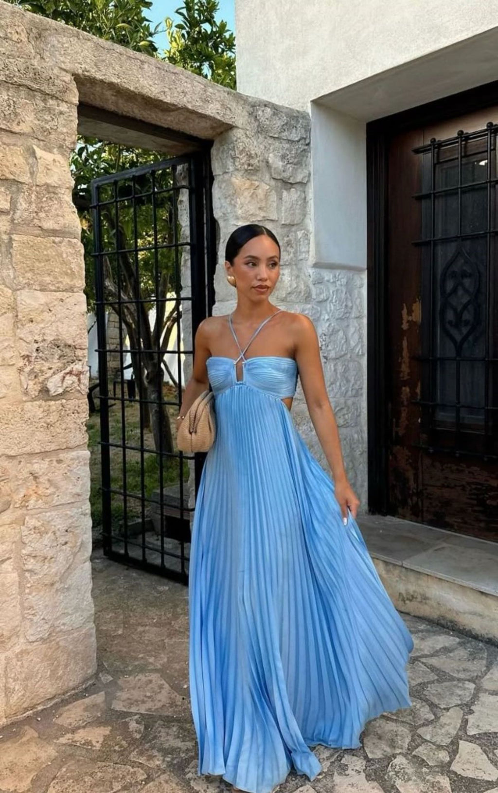 Abito donna plissettato senza maniche con collo halter - Elegante da sera