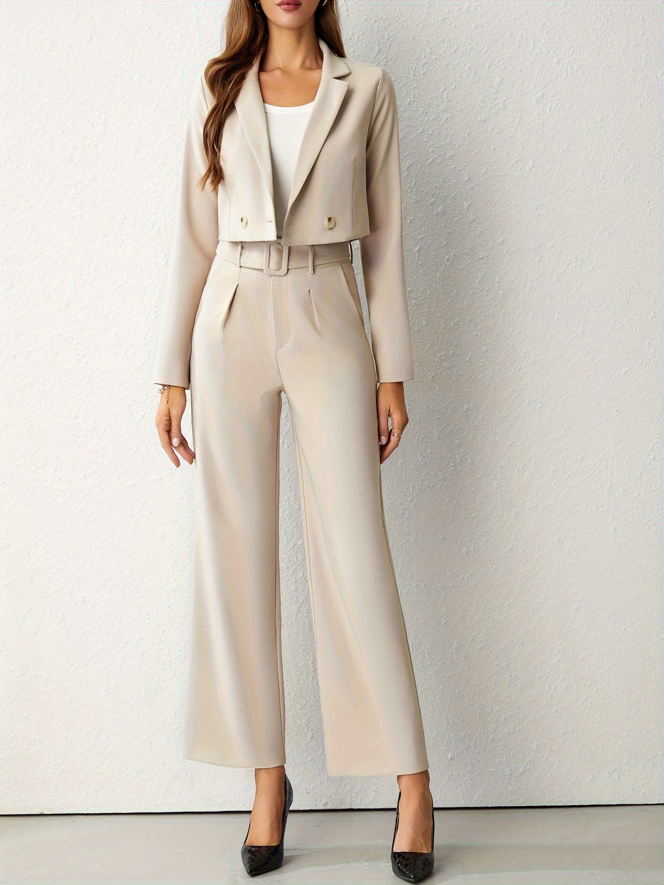 Donna formale  beige blazer e pantaloni gamba tesa Impostato - Classico, Elegante