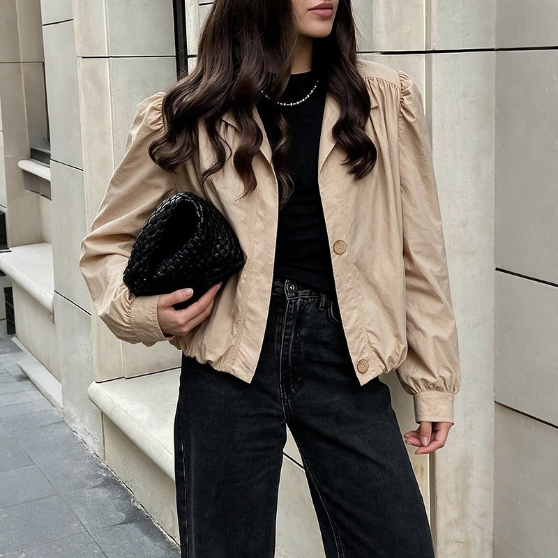 Veste femme à revers froncés - Chic et féminine