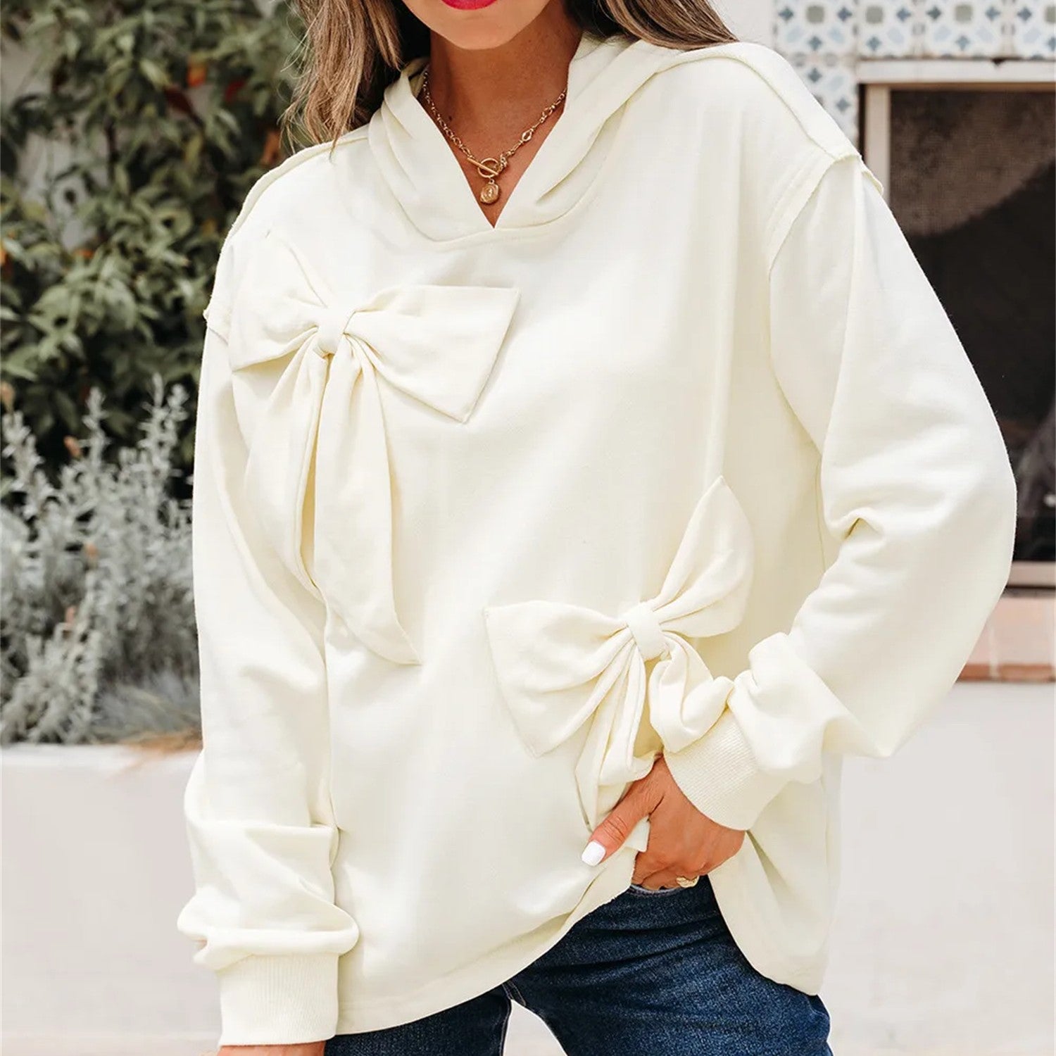 Felpa con cappuccio bianca da donna con fiocco – Felpa liscia morbida e larga