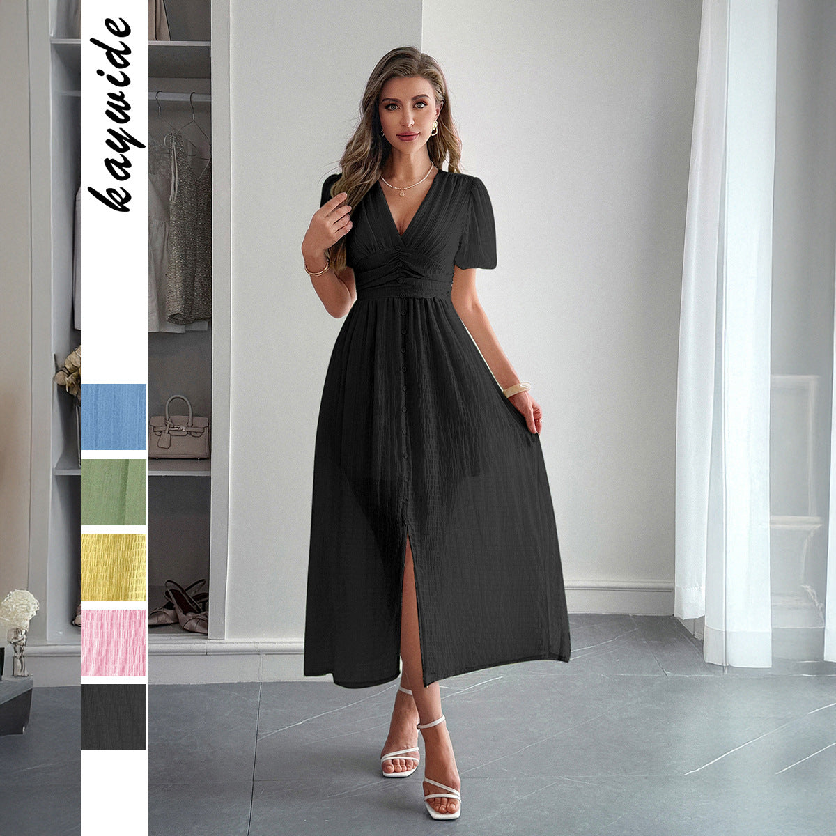 Abito maxi elegante da donna con scollo a V profondo e dettaglio plissé