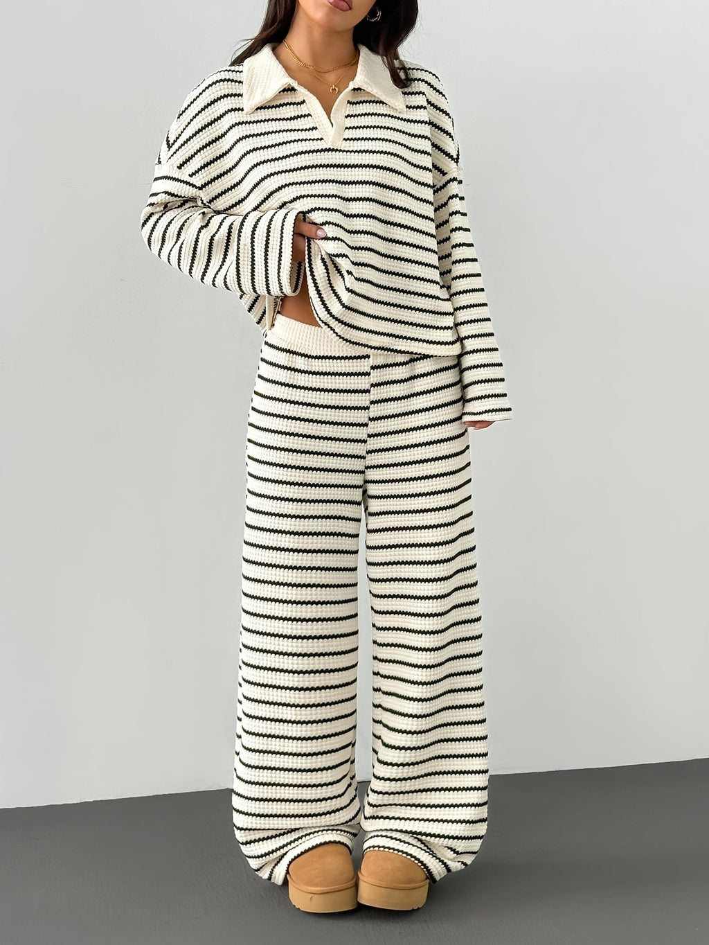 Set Loungewear Donna Due Pezzi A Righe – Stile Casual Moderno