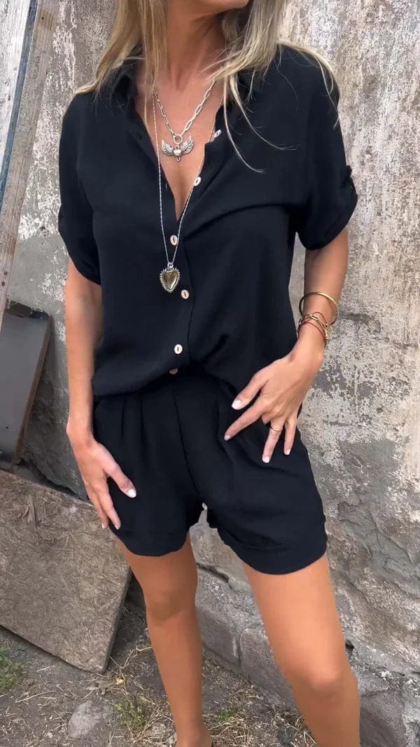 Completo casual da donna con camicia e pantaloncini - Completo estivo leggero ed elegante