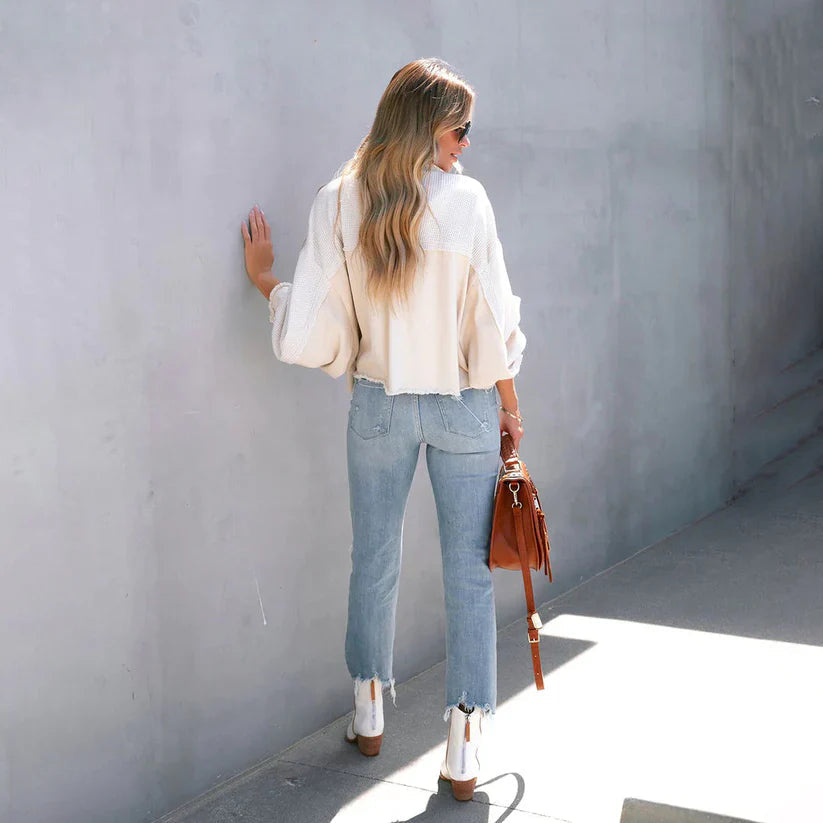 Veste en jean femme courte à ourlet effiloché - Ajustée et tendance