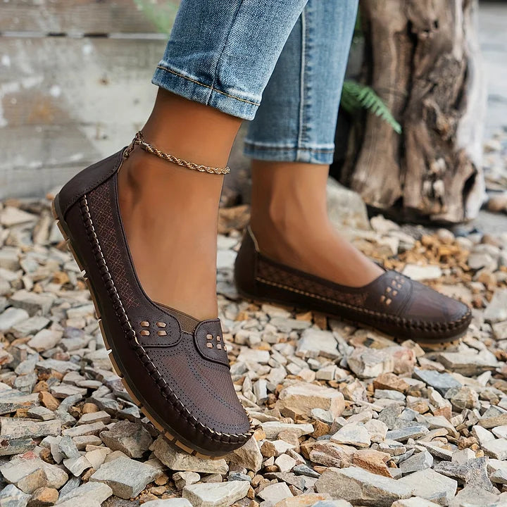 Scarpe ortopediche da donna – comode, eleganti e di supporto, perfette per camminare