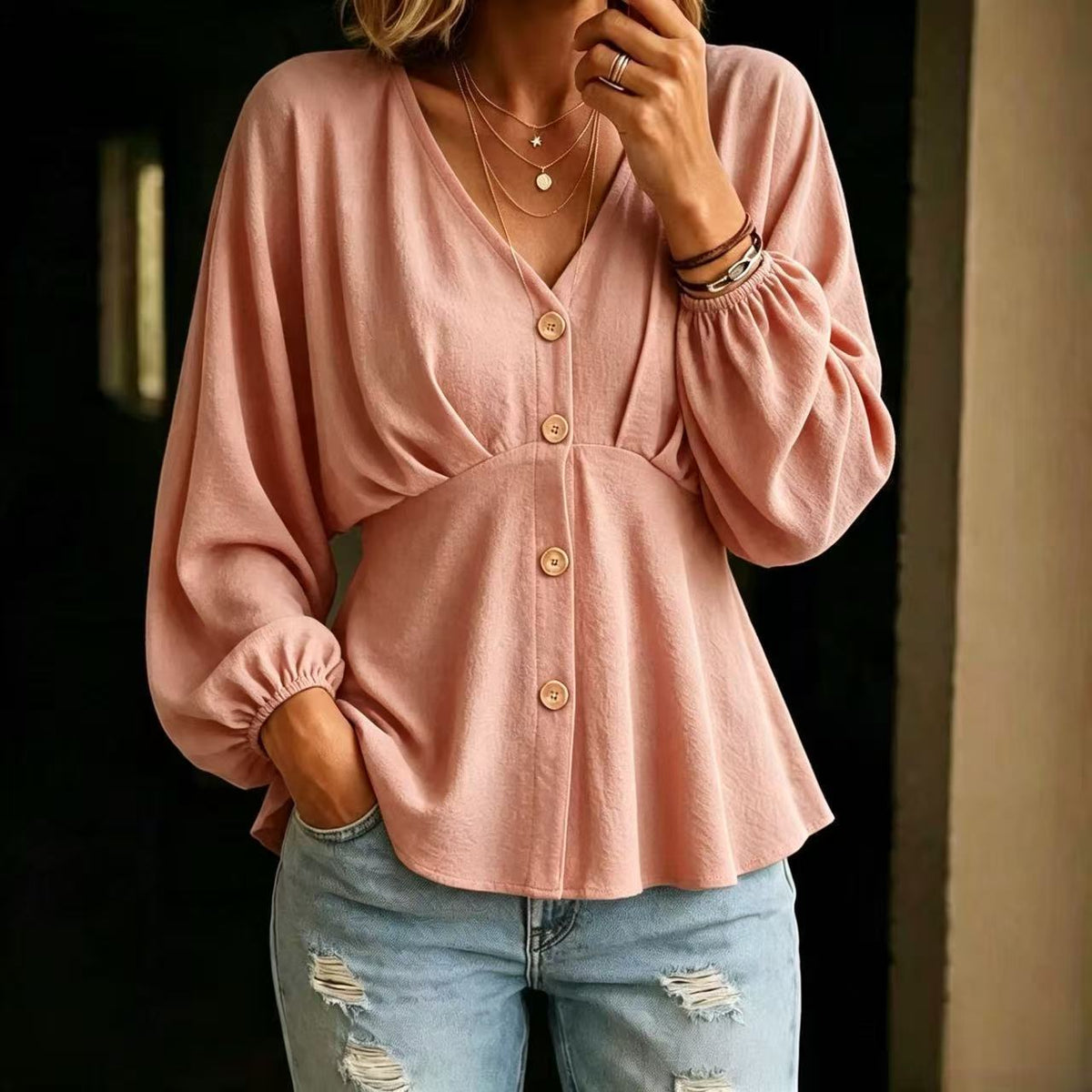 Women's draped lantern-sleeve shirt - Fluid and versatile