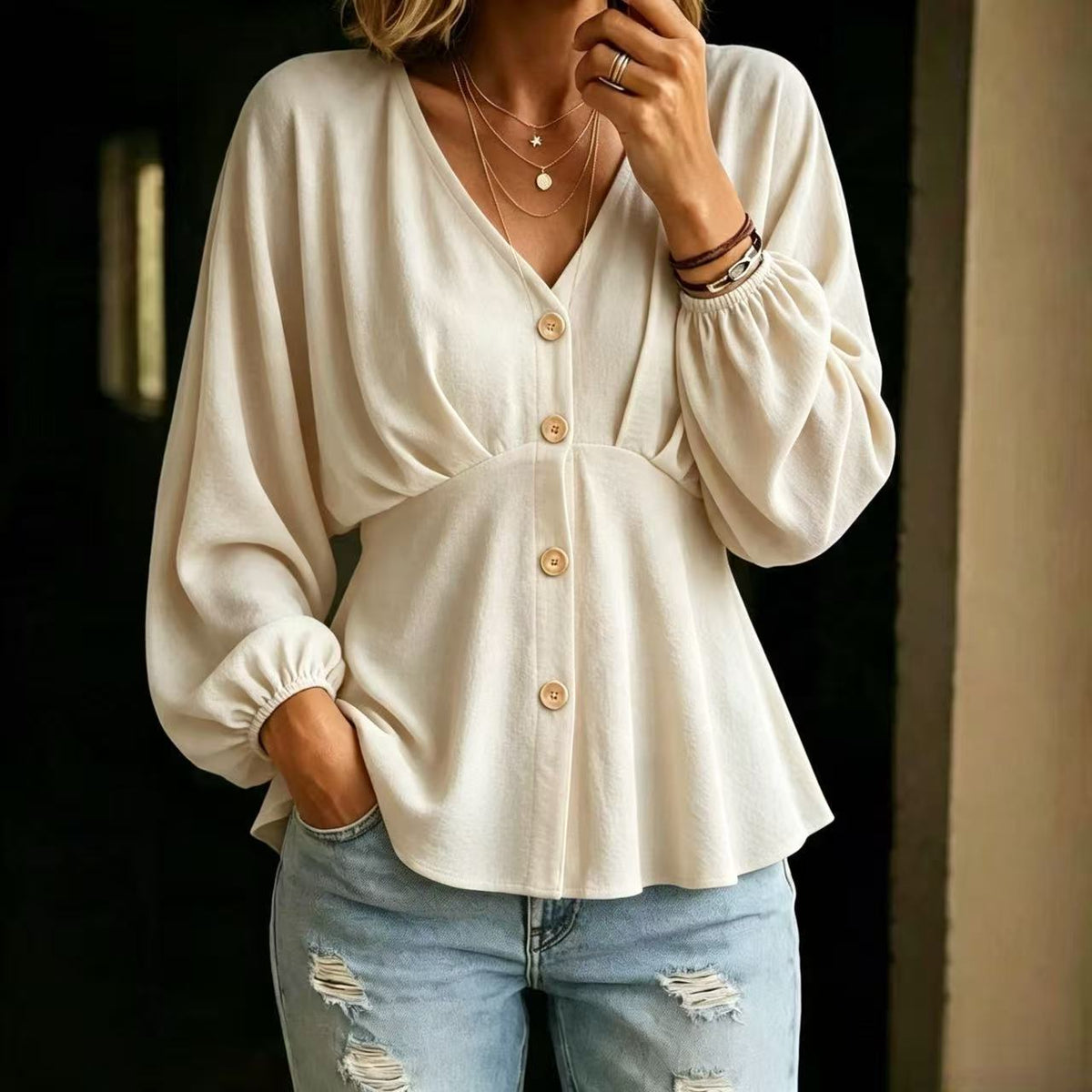 Women's draped lantern-sleeve shirt - Fluid and versatile
