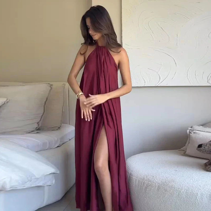 Abito maxi da donna halter drappeggiato con apertura - Elegante e raffinato