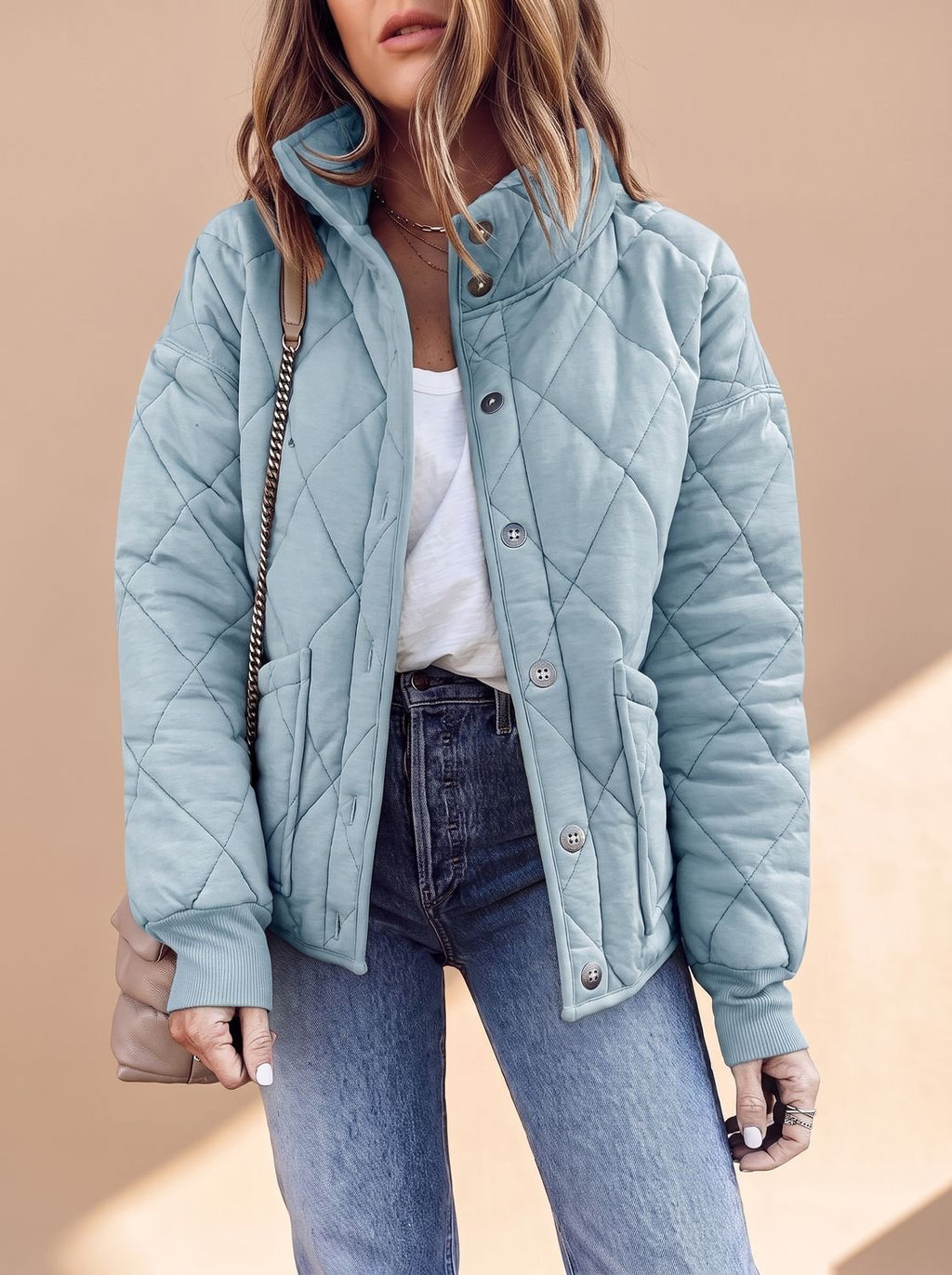 Giacca imbottita donna con bottoni - Calda e versatile