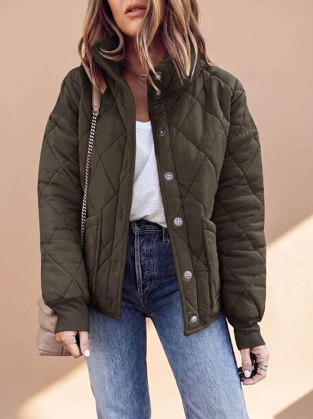 Giacca imbottita donna con bottoni - Calda e versatile