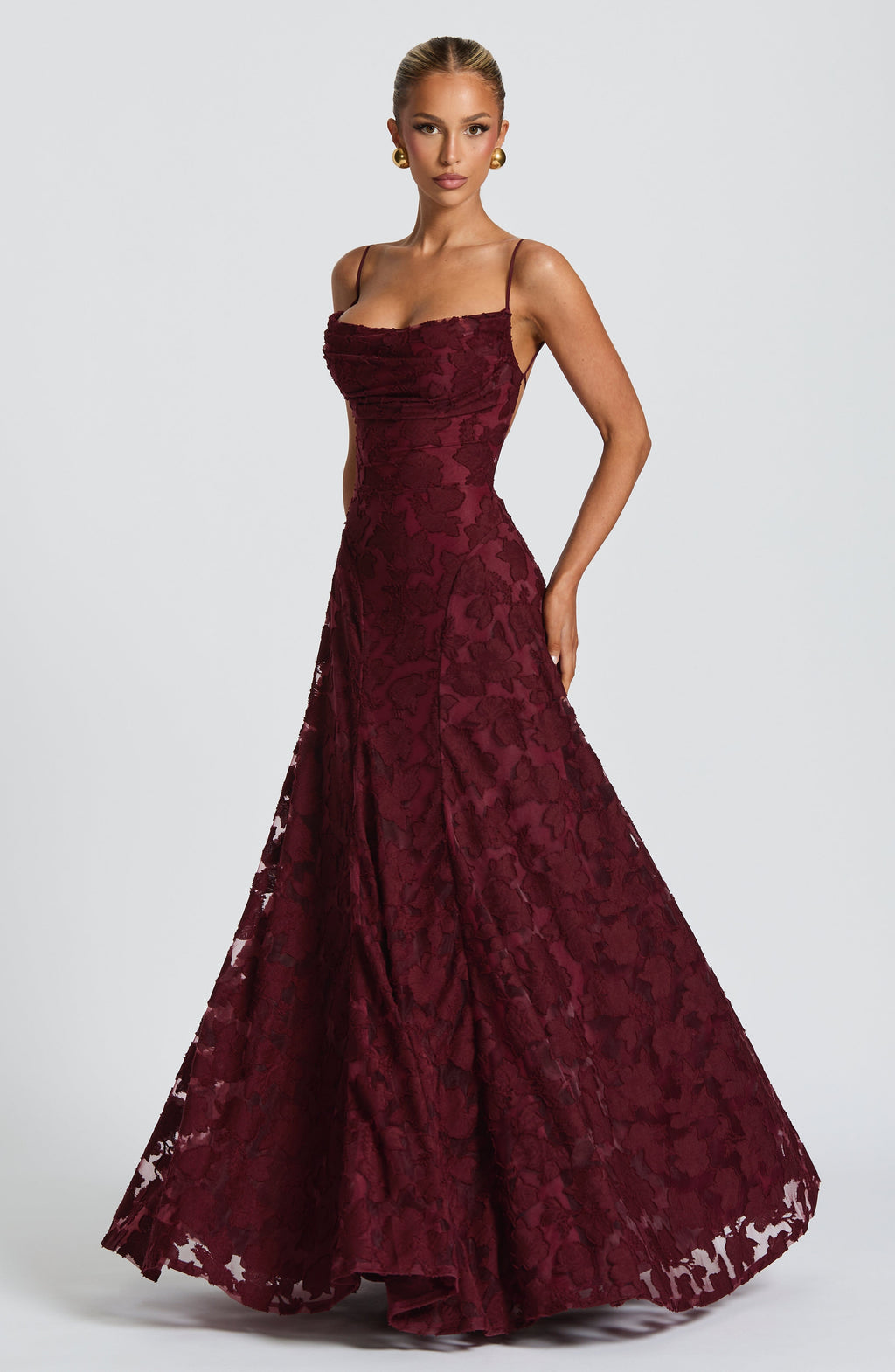 Abito maxi floreale da donna con scollo morbido e schiena con laccio - Fluido ed elegante