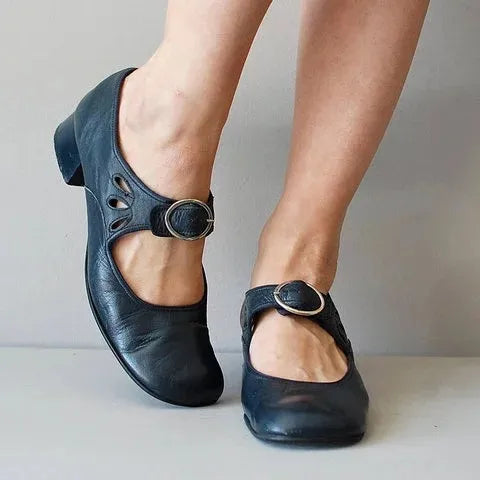 Sandali con tacco da donna con fibbia - Chic e moderni