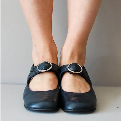 Sandali con tacco da donna con fibbia - Chic e moderni