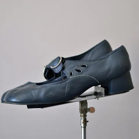 Sandali con tacco da donna con fibbia - Chic e moderni