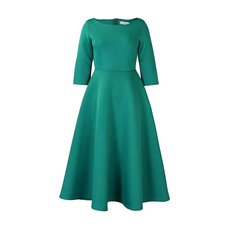 Abito estivo da donna – Elegante, leggero, femminile, perfetto per occasioni speciali.