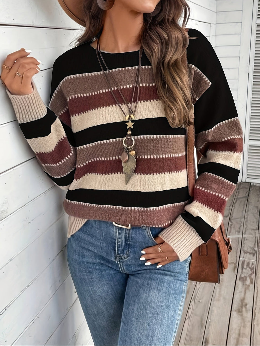 Women's striped crew-neck sweater - Soft and comfortable
