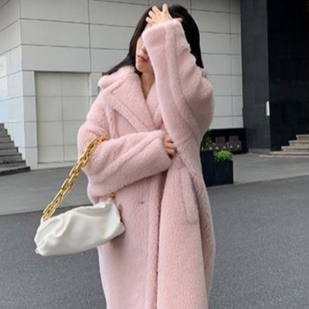 Cappotto lungo in pelliccia sintetica di alta qualità per donna - elegante e morbido cappotto invernale