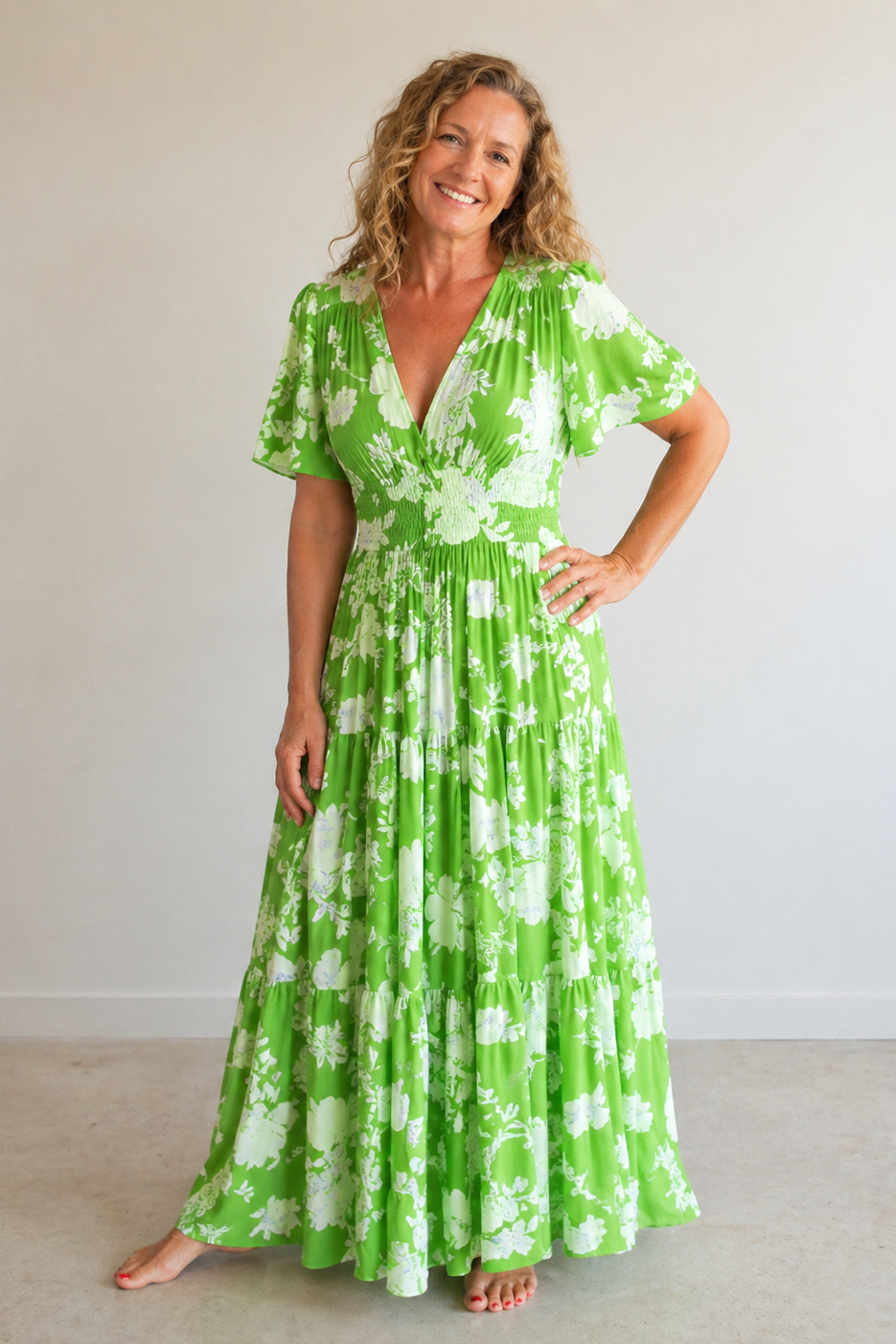 Abito maxi da donna con scollo a V – Linea fluida ed elegante