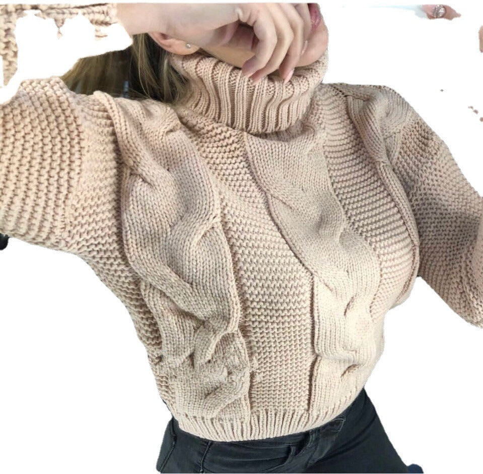 Women's cable-knit turtleneck sweater - Casual and warm