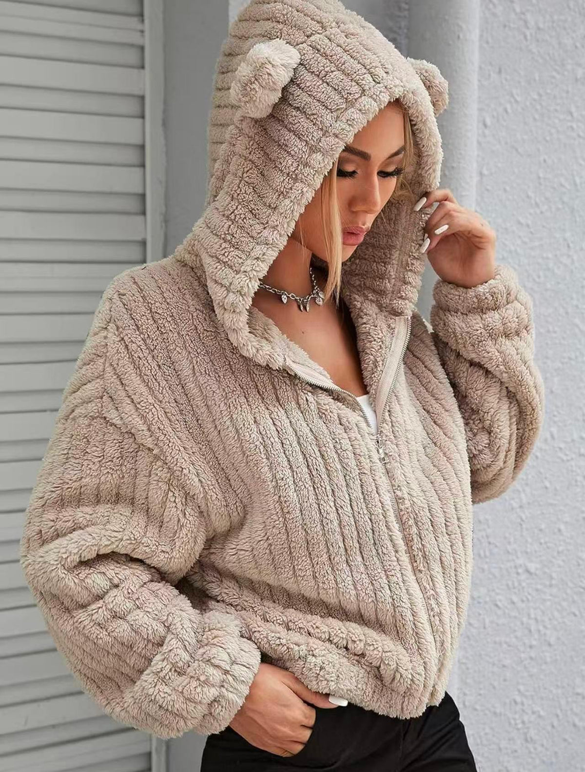Gilet femme en peluche avec fermeture éclair et capuche - Chaud et douillet