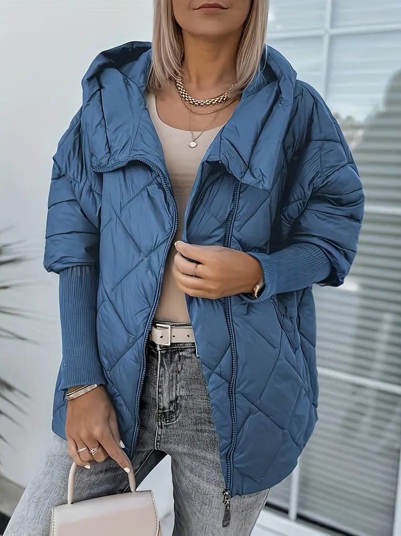 Giacca Puffer Donna con Cappuccio e Zip – Elegante Stile Patchwork Invernale