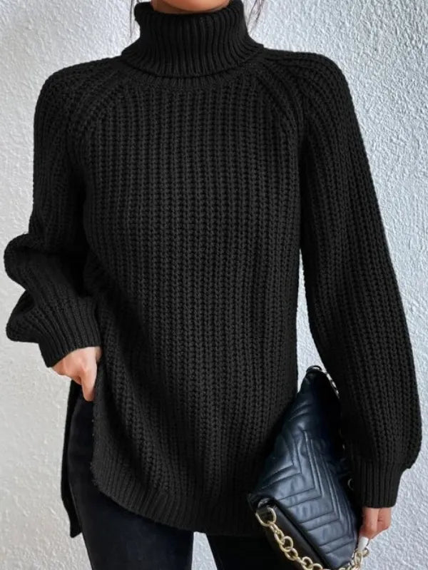Maglione dolcevita da donna con maniche raglan e orlo spaccato