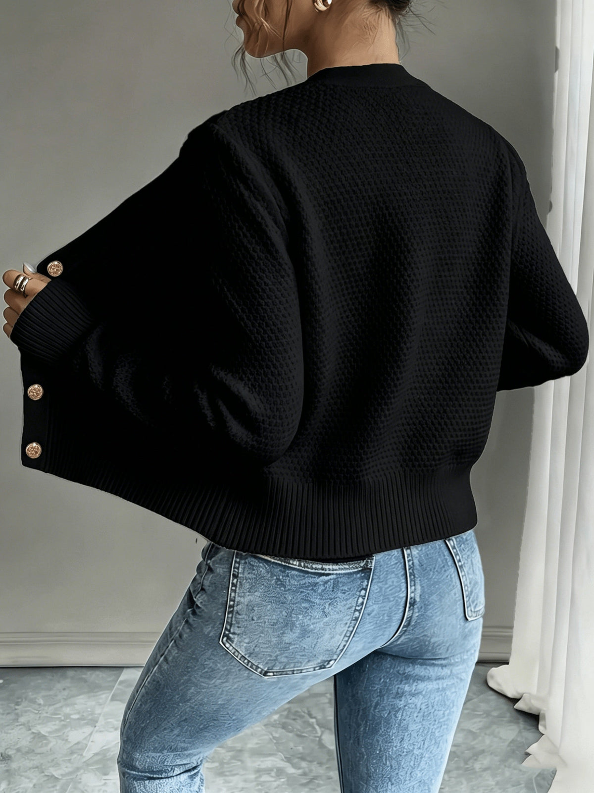 Cardigan donna a trecce con bottoni - Elegante e morbido