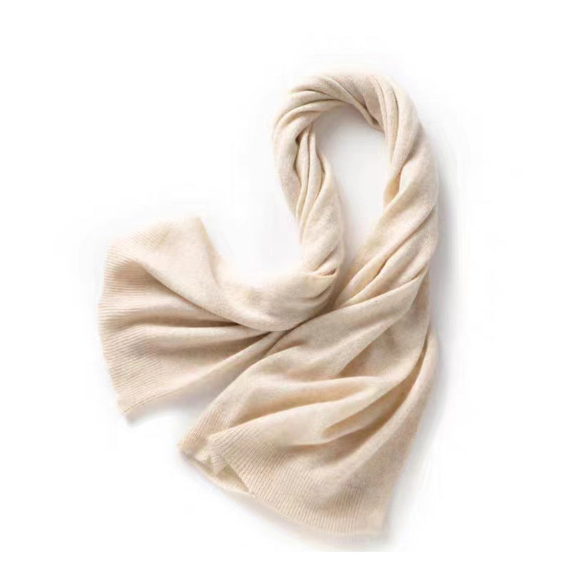 Elegante scialle da donna in maglia – Caldo, morbido e alla moda.