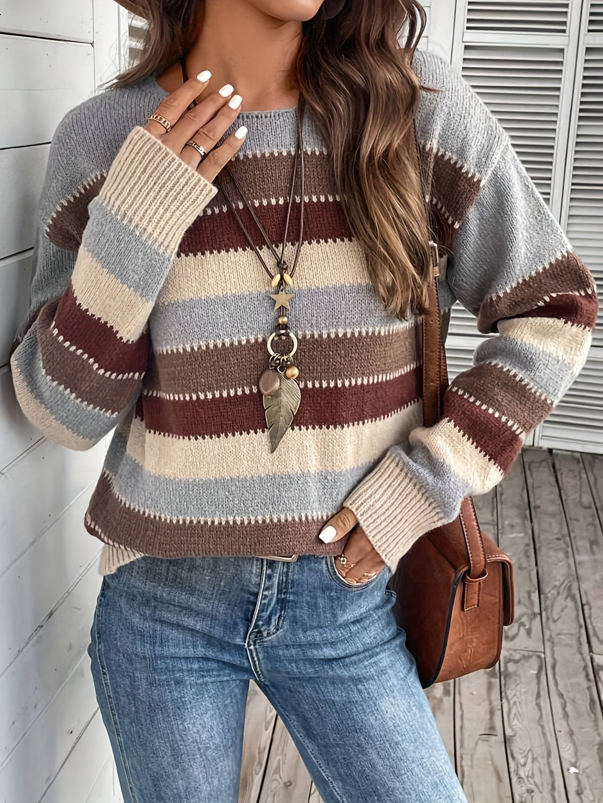 Women's striped crew-neck sweater - Soft and comfortable