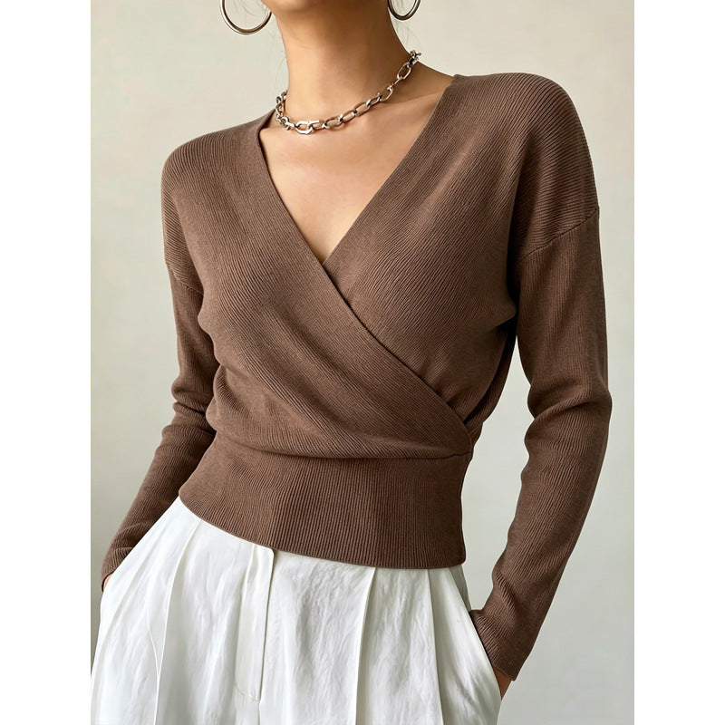 Women's solid-color wrap sweater - Soft and modern