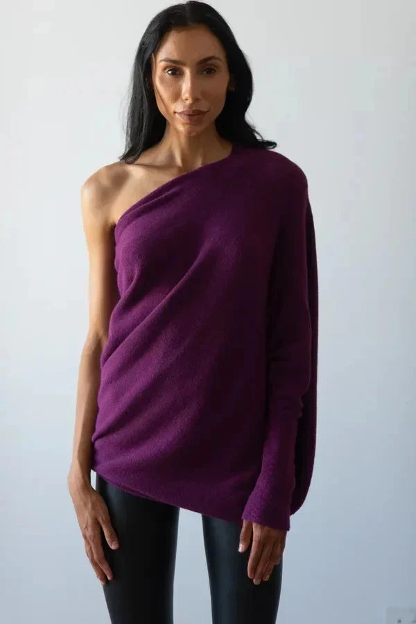 Asymmetrisk draperet sweater til kvinder - Flydende og elegant