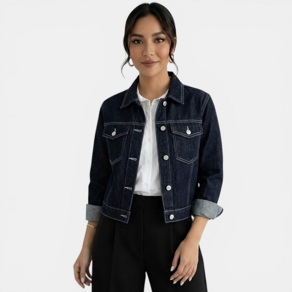 Short blue denim jacket for women – Modern, versatile casual style