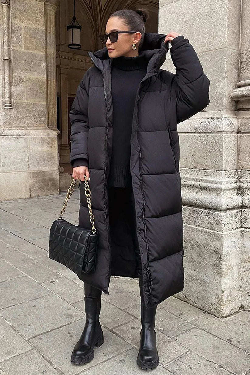 Cappotto invernale lungo trapuntato da donna