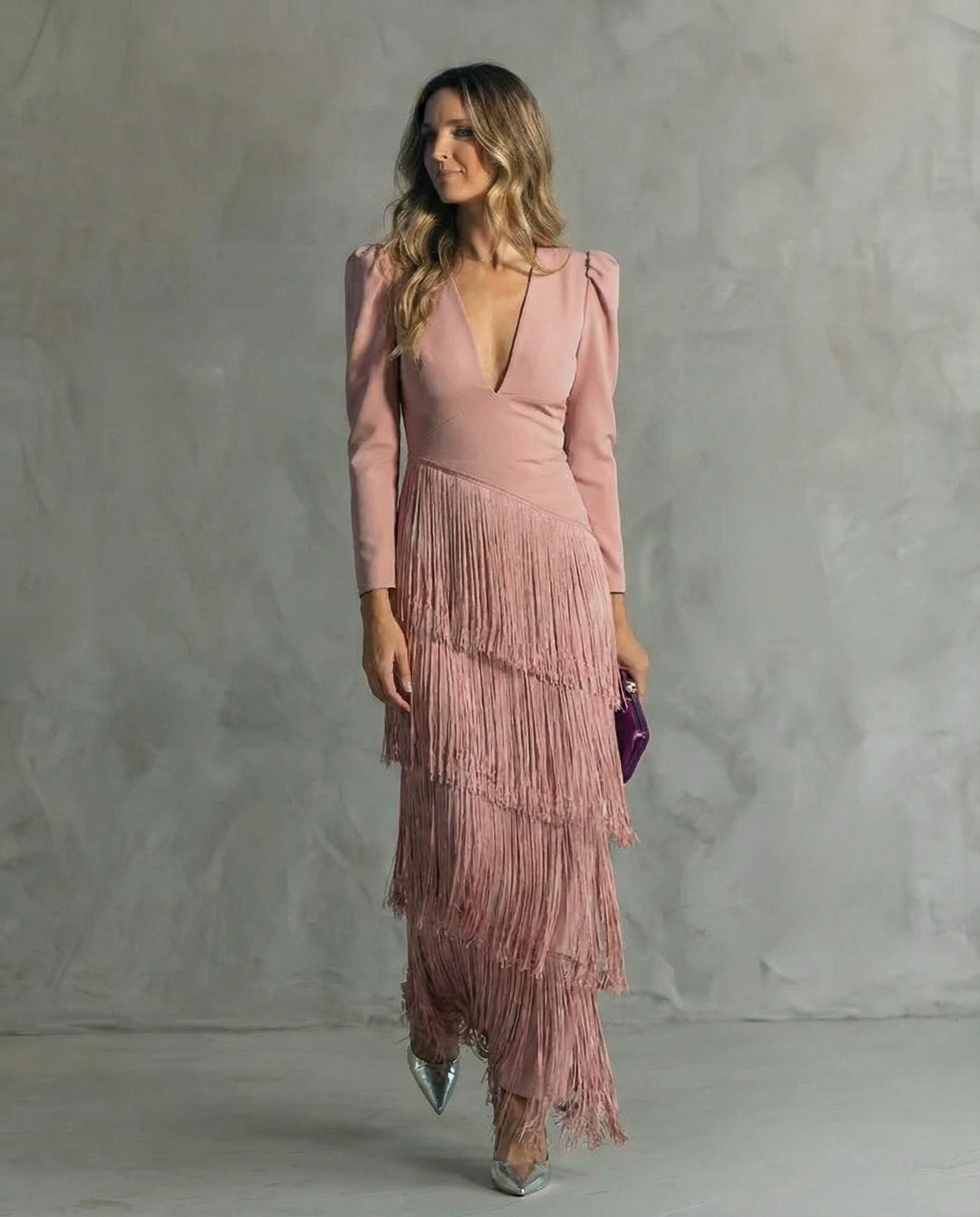 Abito midi elegante da donna con maniche sfrangiate – Chic e originale