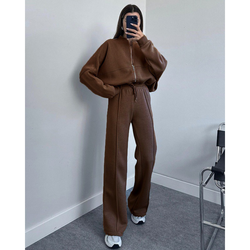 Completo da salotto oversize elegante da donna - felpa con zip e pantaloni a gamba larga