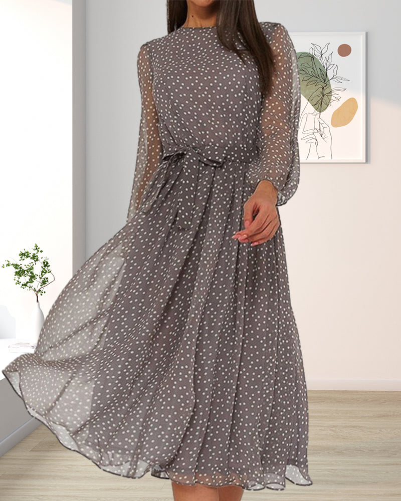 Abito da donna a pois linea A – Lunghezza al ginocchio e maniche lunghe