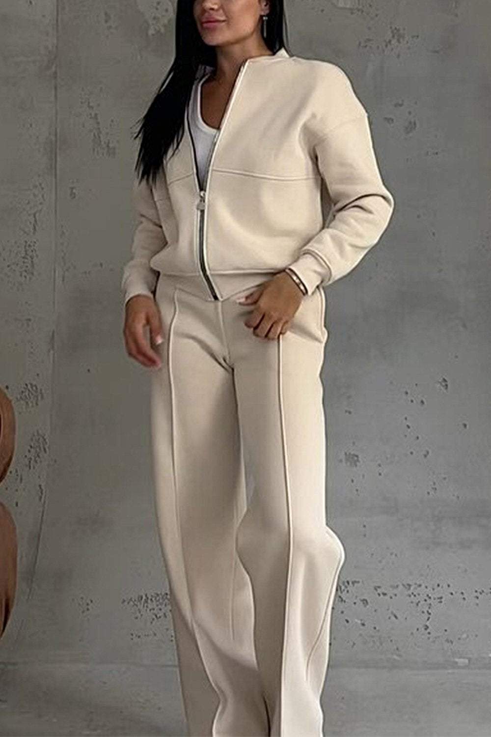 Completo casual alla moda da donna in due pezzi - felpa oversize con zip e pantaloni da jogging