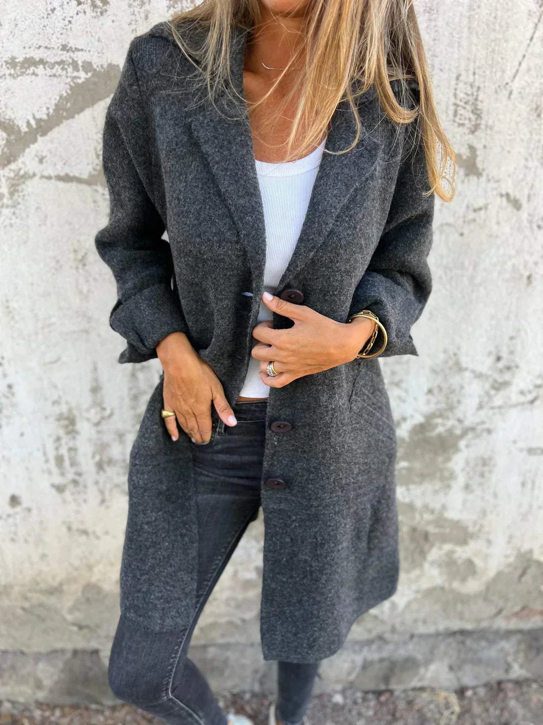 Giacca oversize in tweed da donna – Collo con revers dentellato e bottoni chic