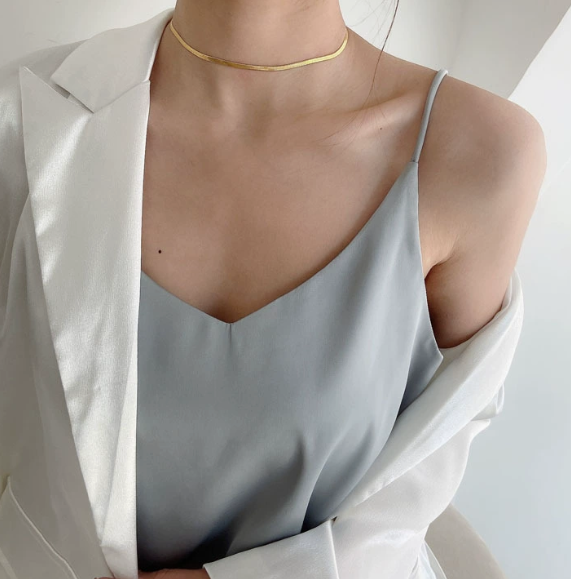Top basic in seta da donna con spalline sottili | Canotta in raso senza maniche