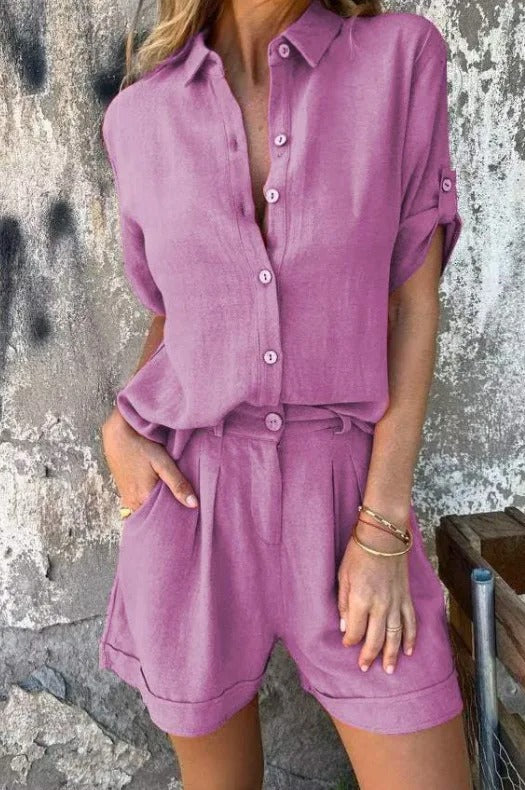 Completo casual da donna con camicia e pantaloncini - Completo estivo leggero ed elegante
