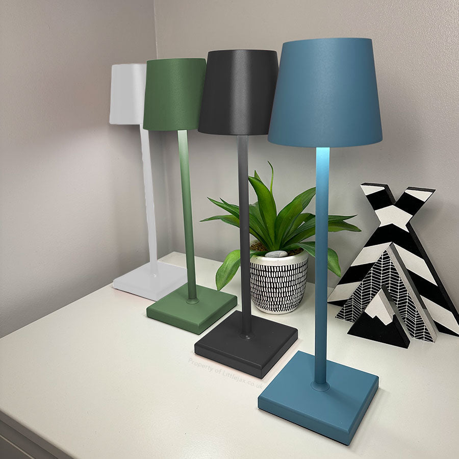 Modern and contemporary cordless table lamp - Rechargeable LED lamp for office, bedroom, living room, or restaurant, with sleek minimalist design